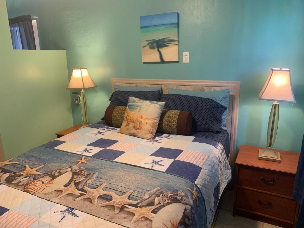 Michaels Siesta Studios Redington Shores Exterior photo